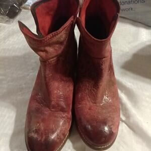 Diba True distressed leather ankle boots in red 10 Women's Western Cowgirl